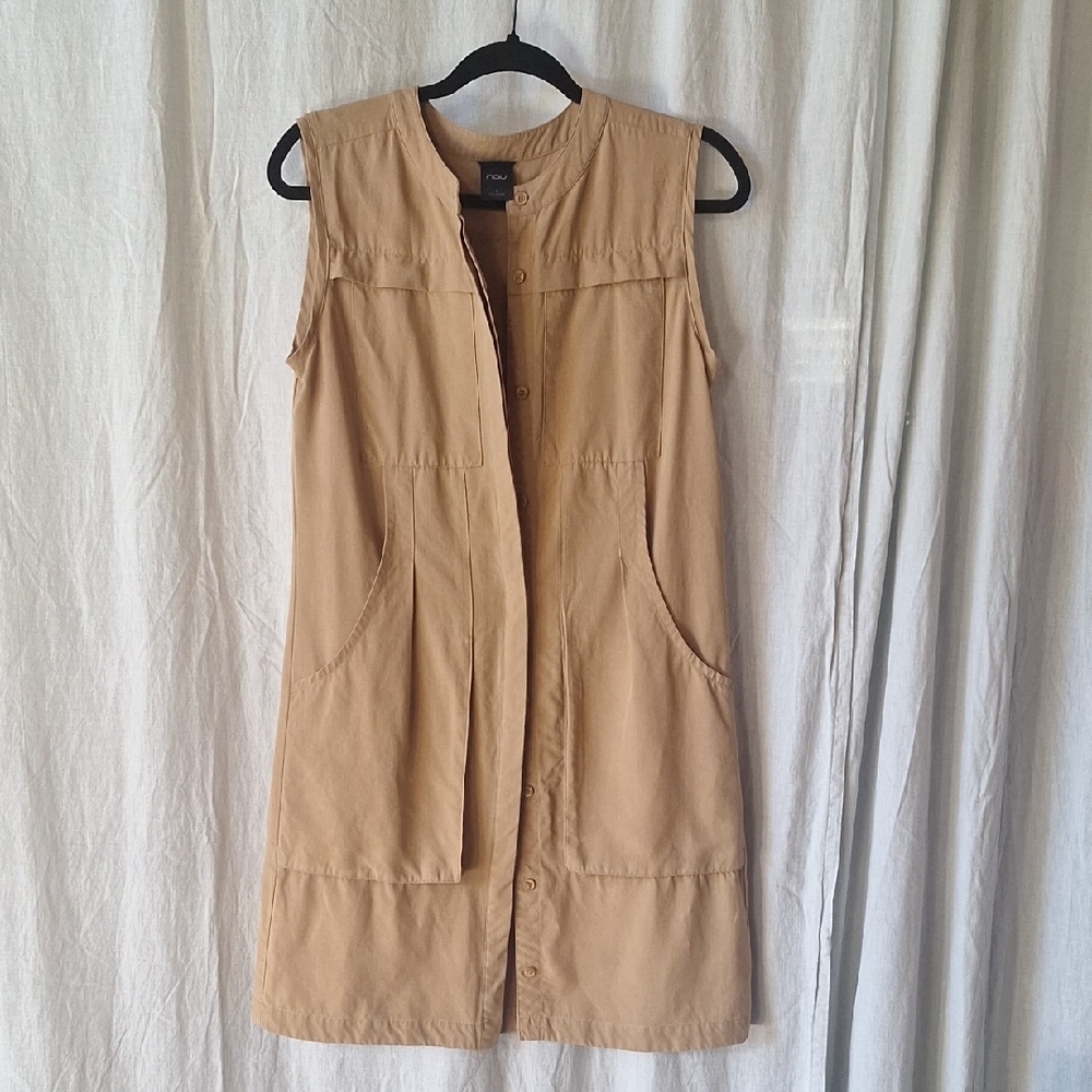 Nau Tan Sleeveless Vest